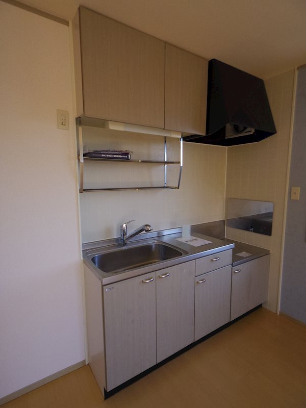 サンライズヒルC キッチン