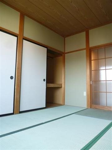 ヴィレッジ関根 ベッドルーム