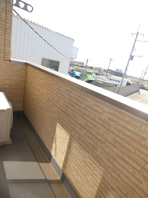 二之宮町貸家 ベランダ