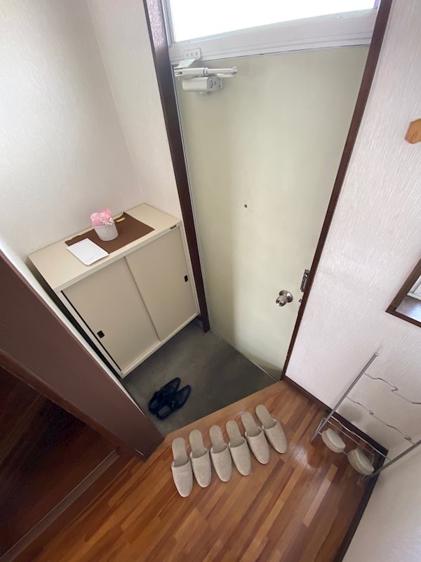 一本木ハイツ北 玄関