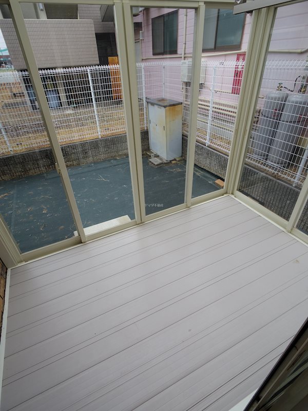下中居町戸建 ベランダ