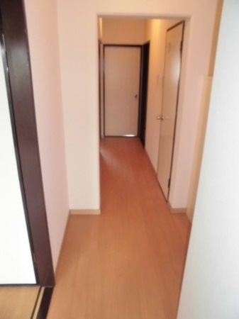 下石倉北ハイツ 玄関