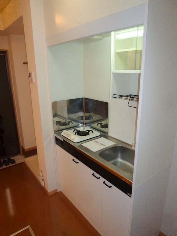 リビングタウン上並榎AB キッチン