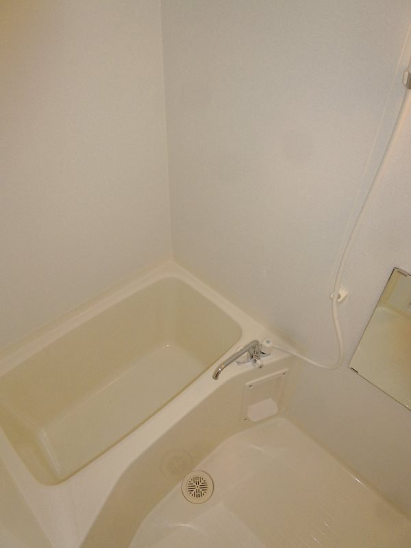 リビングタウン上並榎AB 風呂画像