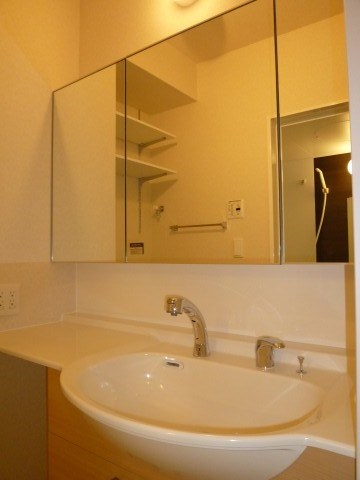 ニシガハラハイツ ベッドルーム