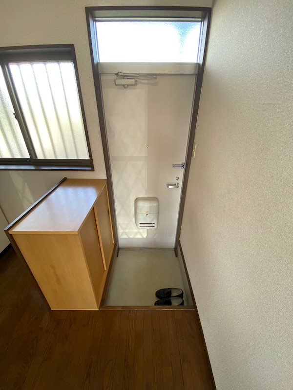 亀の子ハイツ 玄関