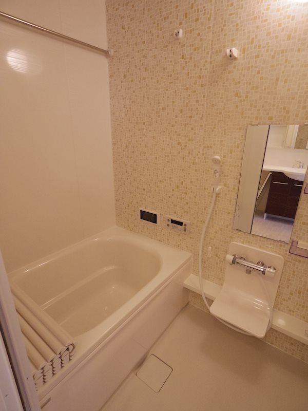 ボンヌ　ジュルネ 風呂画像