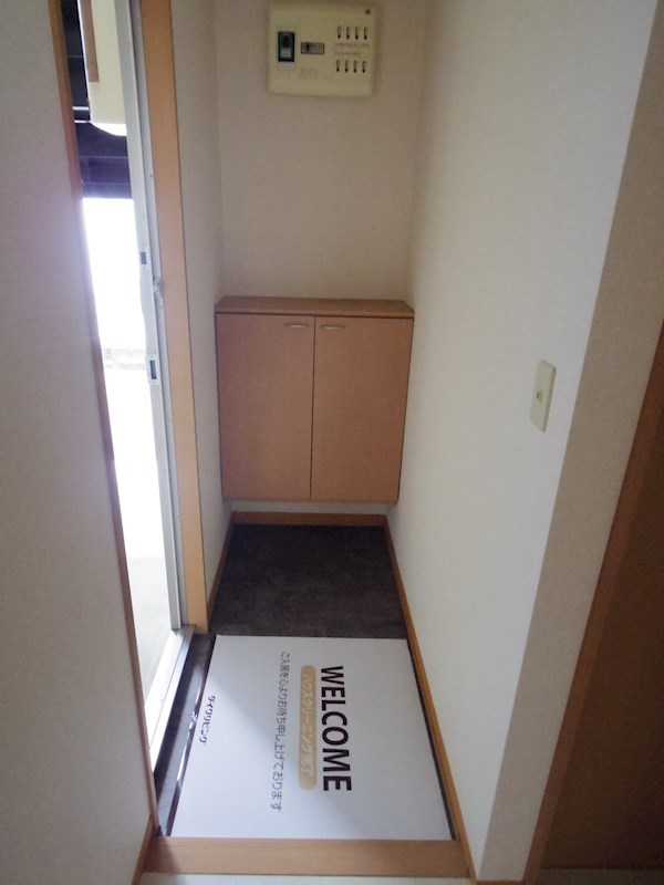 サンモール 玄関