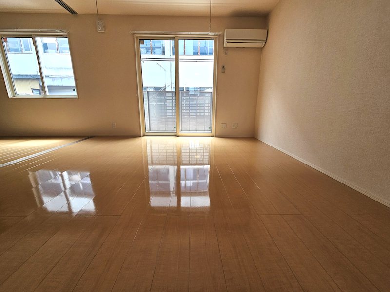 ポレール リビング