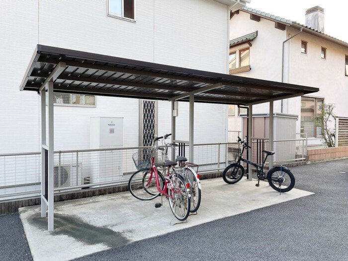 ボンヌ　ジュルネ その他外観4