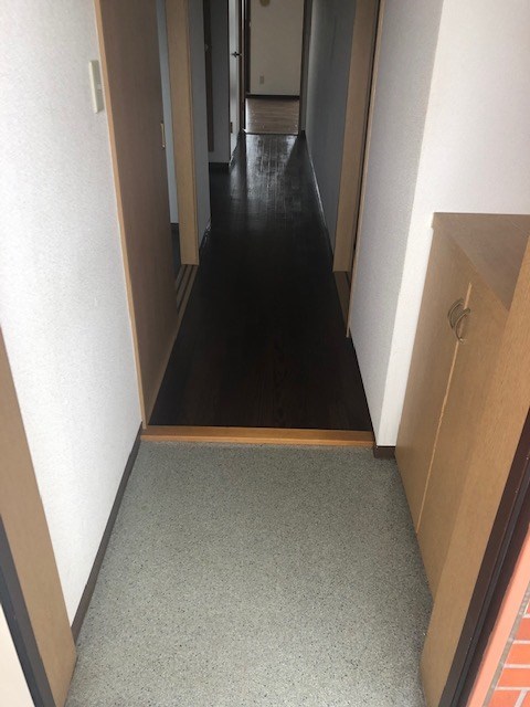 ヴィラ・エスポワール 玄関