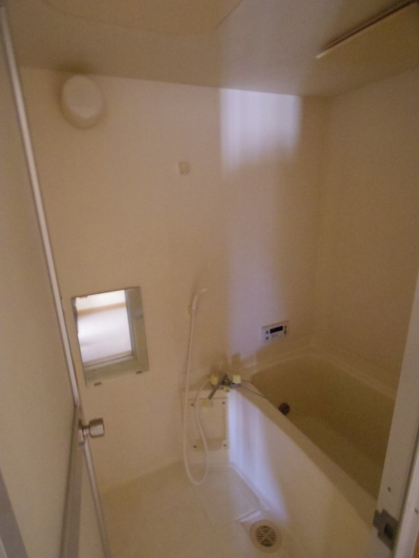 ヴィラ・エスポワール 風呂画像