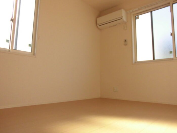 ミッドパレスⅡ ベッドルーム