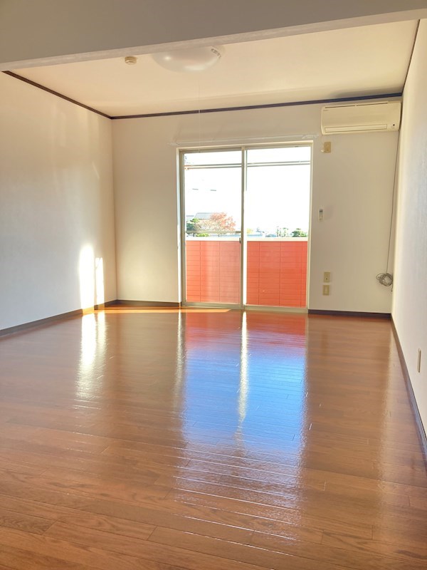 ハイツ昴 リビング