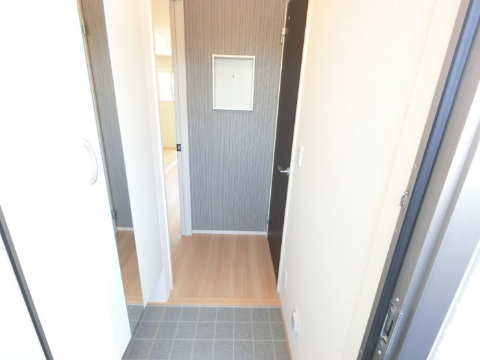 ルビネット 玄関