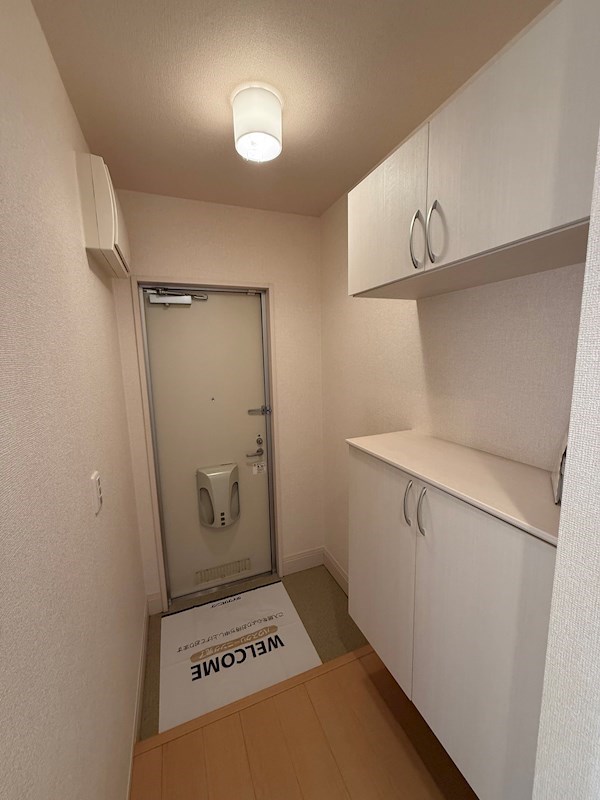 ＮＫハウス  玄関