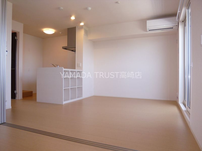 リバーサイド・KⅢ リビング