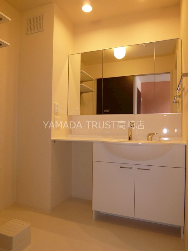 リバーサイド・KⅢ ベッドルーム