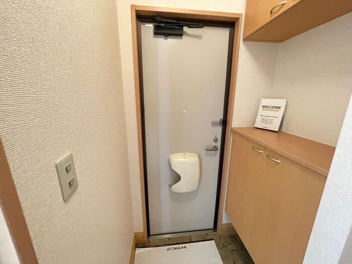 クラージュタウン 玄関