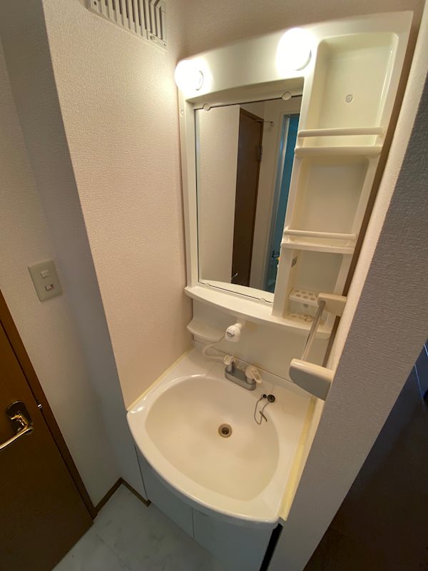 モナ・ヴェリテ その他4