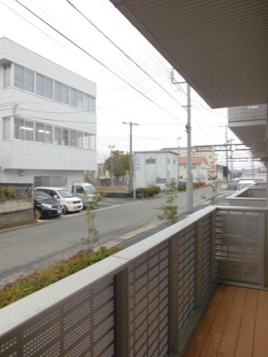 グランテラス高井 ベランダ