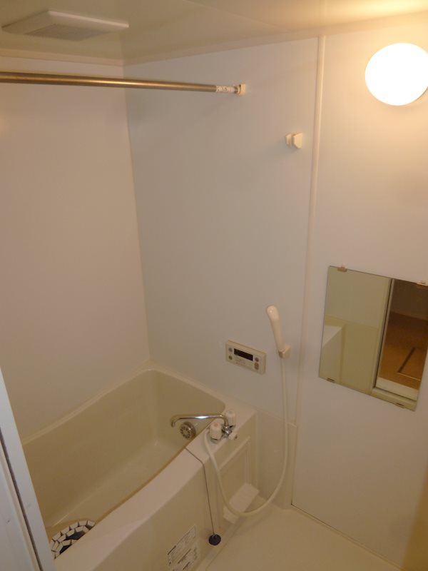 ローレルコートⅢ  風呂画像