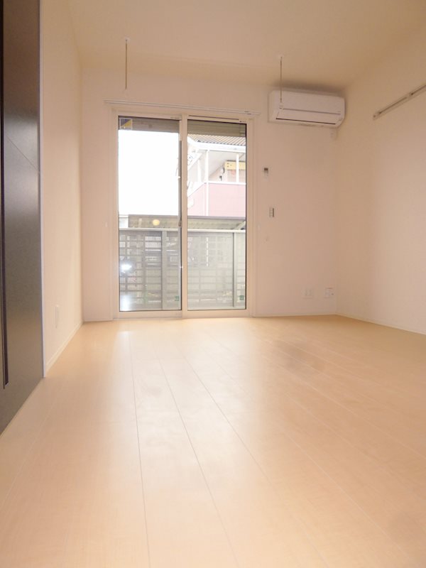 シャトルコンフォール リビング