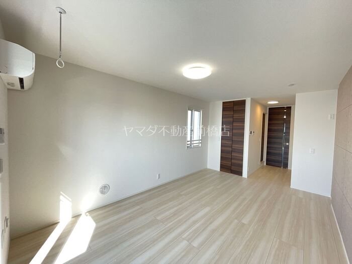 D-room本町 ベッドルーム