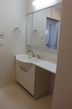 スクエア ベッドルーム