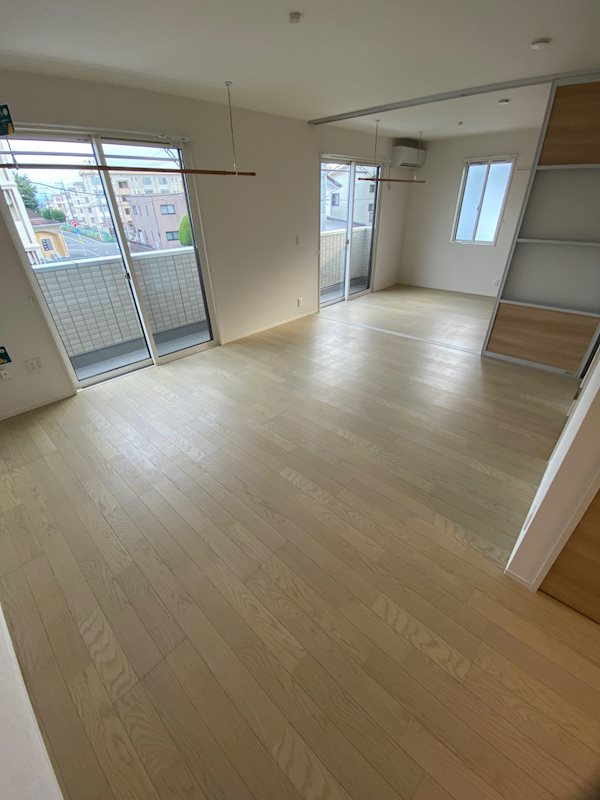 ライス リビング