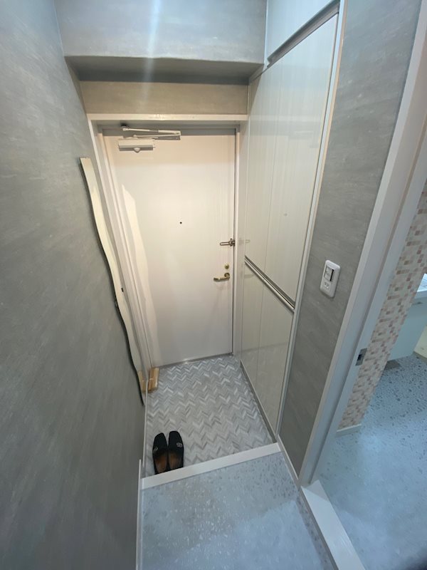 エルグランドレジデンス 玄関