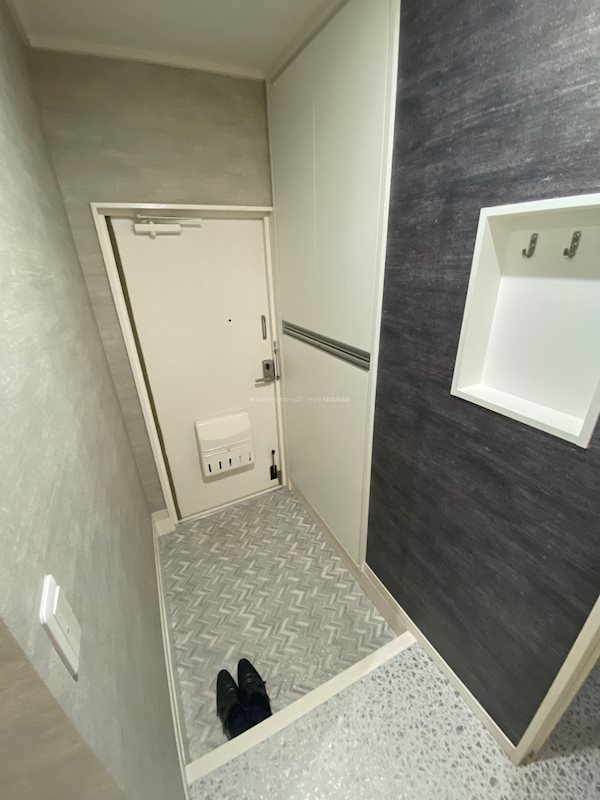 メゾンキャッスル 玄関