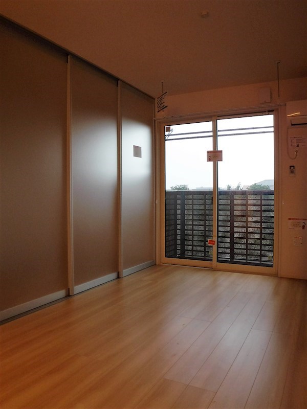 ファミール3 リビング