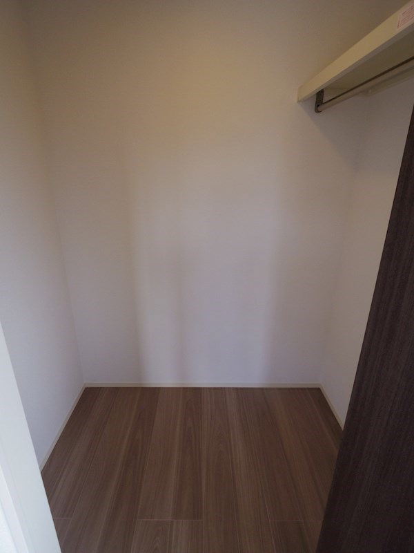 メゾン・ドゥ・ボヌール その他4