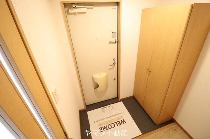 リーブル2  玄関