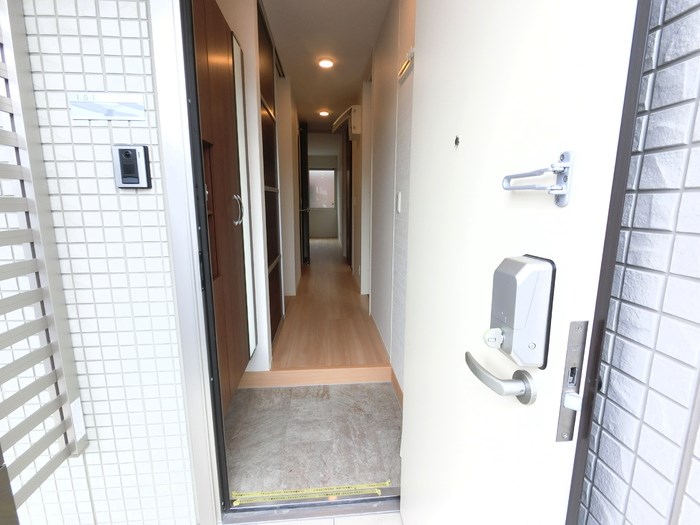 グランテラス山王 玄関