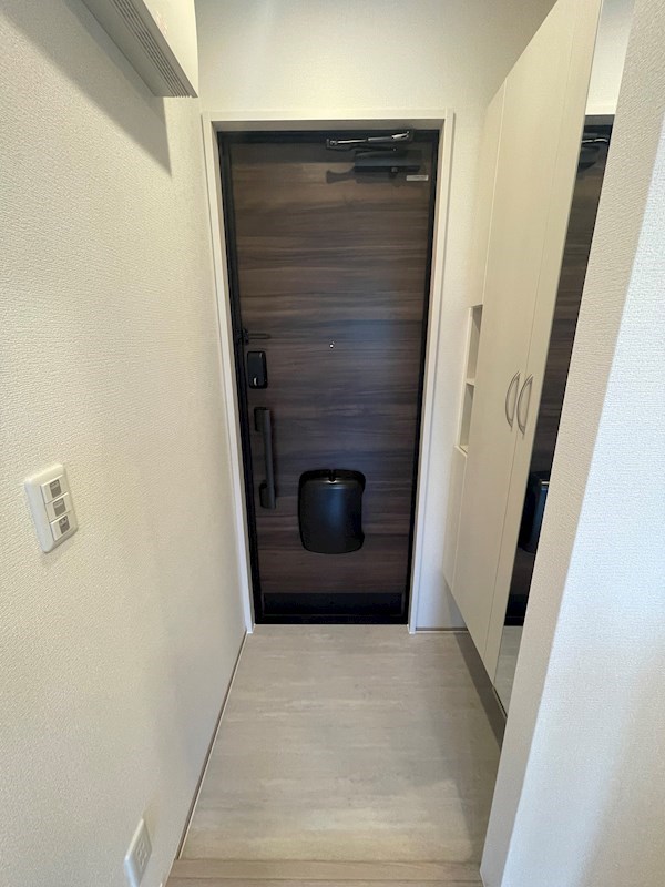 シャトレオリーブ 玄関