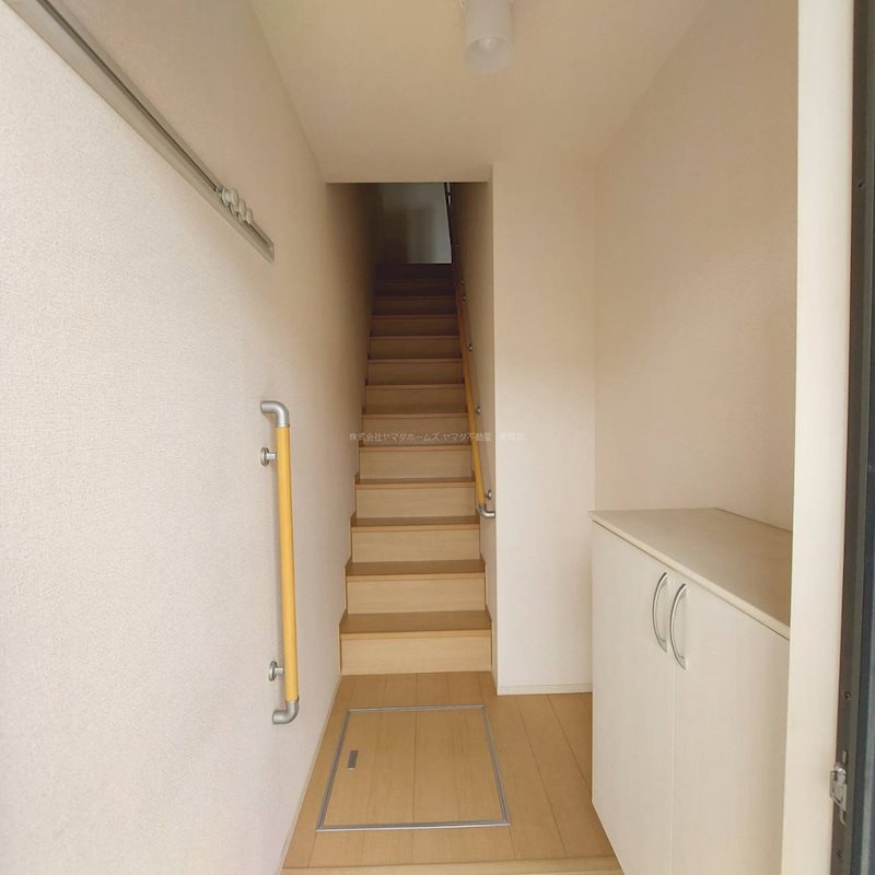 モナムール 玄関