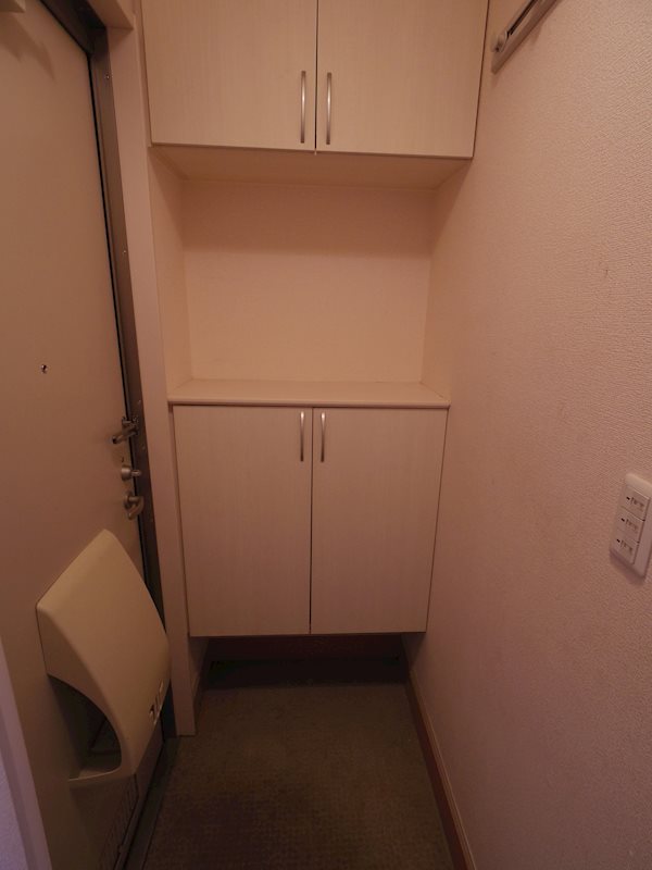 コンフォートA 玄関