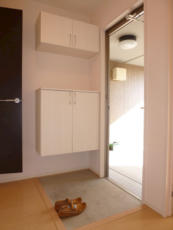 オルテンシアⅡ 玄関