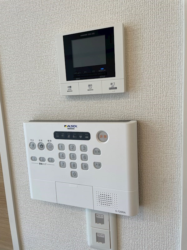 カーサ　リン その他1