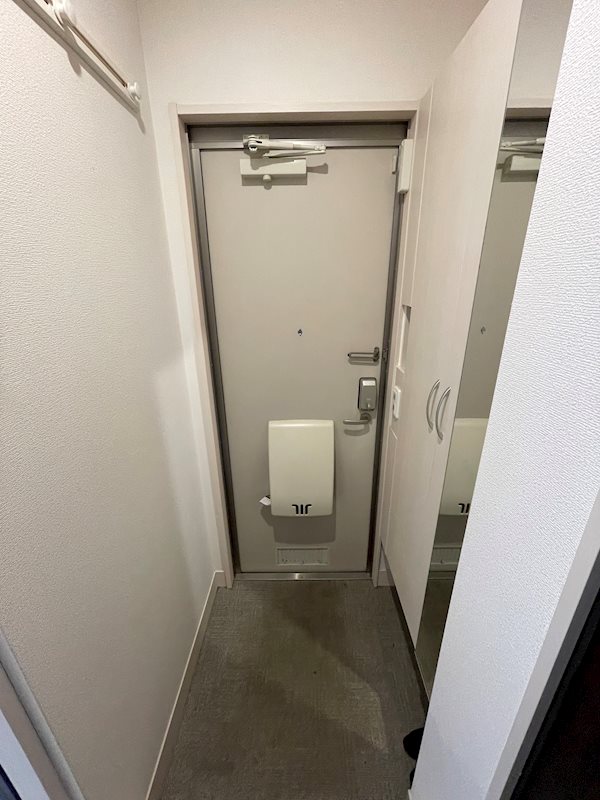 カーサカメリア 玄関