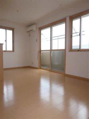 リバーサイド・Ｋ  リビング