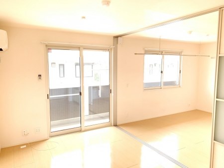 D&amp;#39;クレアーレ　 リビング