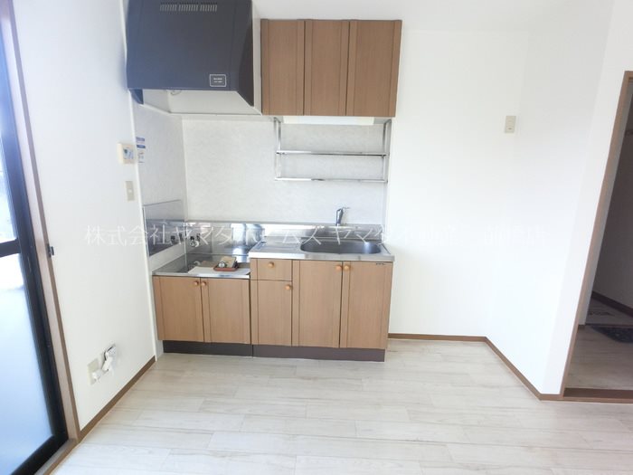 スリーゼ キッチン