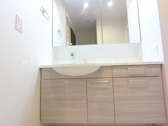 D-ROOM紅雲町A その他1