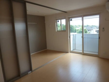 ウィットＳ鳥羽 ベッドルーム