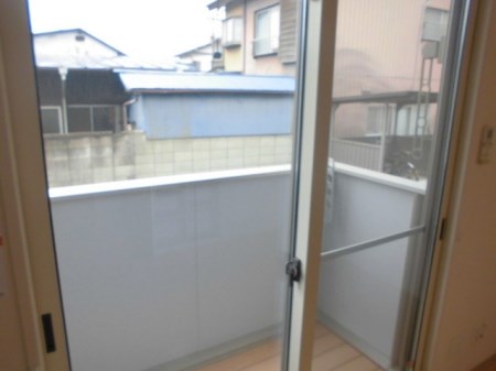 ウィットＳ鳥羽 ベランダ