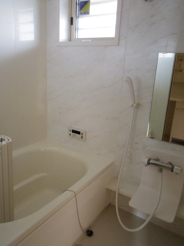 オー・ピュール 風呂画像