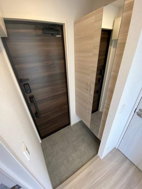 プライムアート 玄関